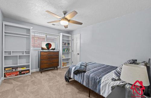 San Gabriel Stunner - An Irvie Home - Photo 7