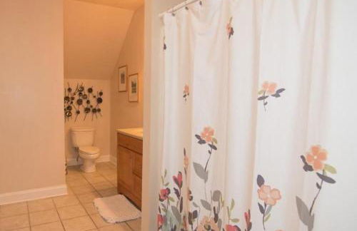 Elegant Lodge Rental with Lovely Countryside Views near Charlottesville, Virginia - Foto 43