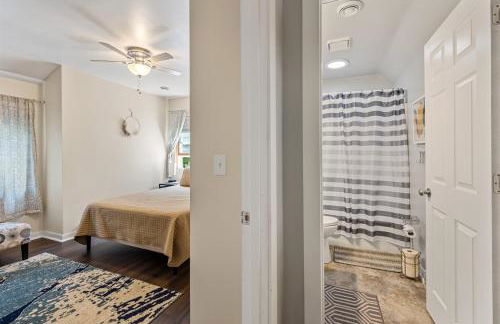 Secluded Home Walk to Marina GameRoom & HotTub - Foto 43