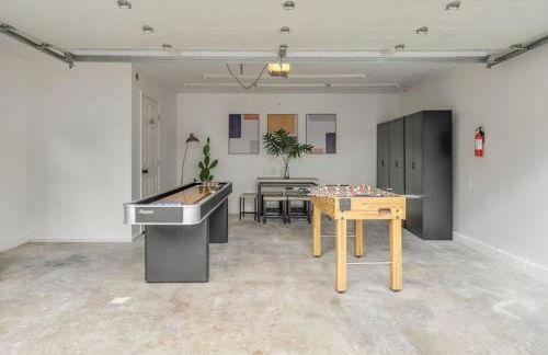 Refreshing Escape- Hot Tub- Games- Sleeps 10 - Foto 28