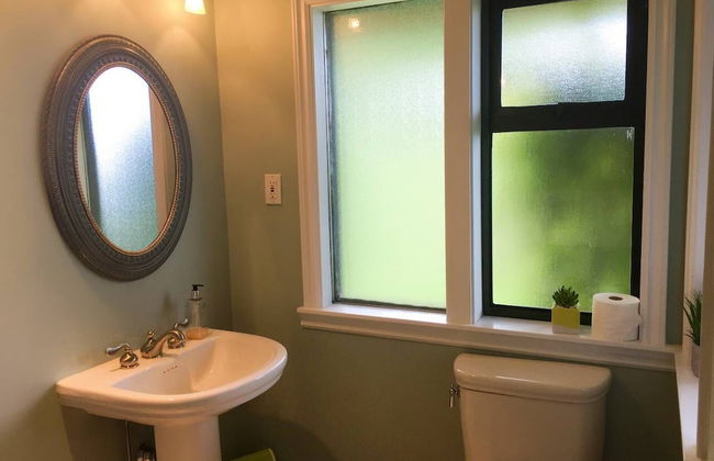 A - Large Coastal Retreat - Foto 35