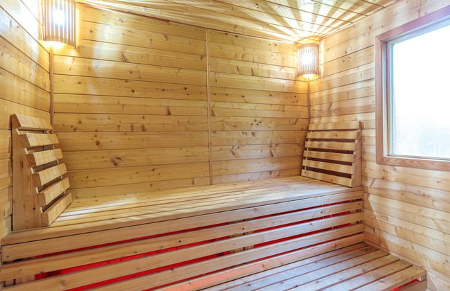 Chalet With Private Whirlpool And Sauna - Photo 19