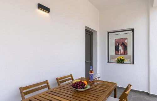 Elia Syros - Photo 21