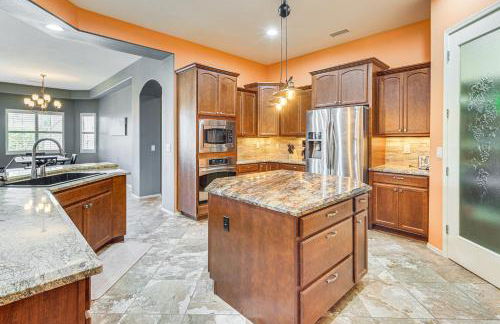 Backyard Oasis with Fire Pit Laveen Village Retreat - Foto 7