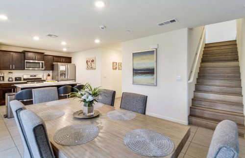 Pool Table and Patio! Spacious Merced Getaway - Foto 10