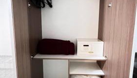 Flat Apart Hotel Crystal Place - Foto 5, wardrobe