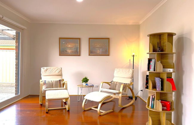 Close to Airport - Photo 55