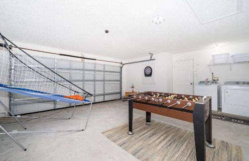 Family-Friendly 5-Bedroom Home With Pool Near Disney - Foto 24