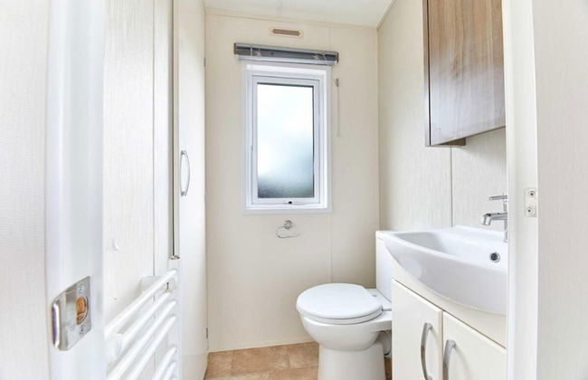 Host Stay Yolo Lodge - Foto 13