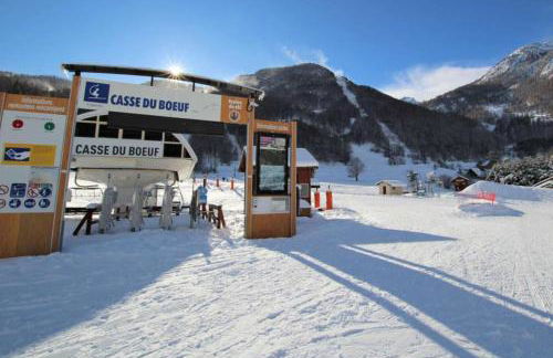Charming Apartment With Swimming Pool - Photo 1