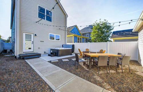 Stylish Getaway with Hot Tub-Near Downtown Indy-Family Friendly - Foto 59