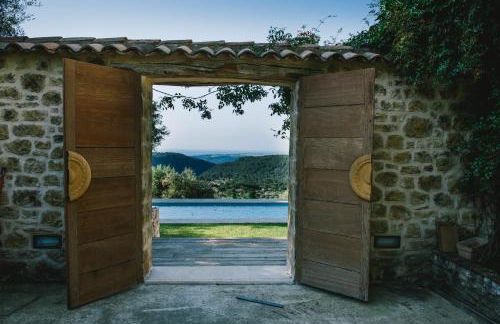 villa provençale en pierre avec vue sur la mer, piscine et jacuzzi - Foto 40