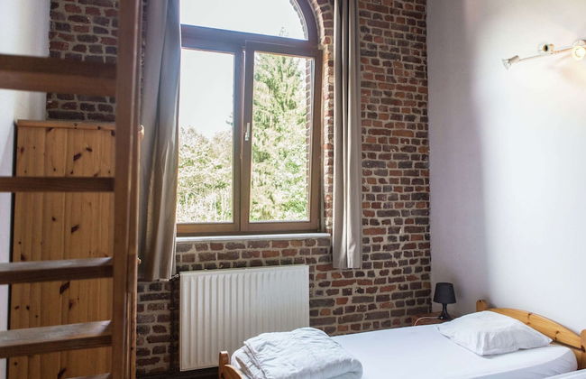 Mansion With Pool, Neblon - Photo 6