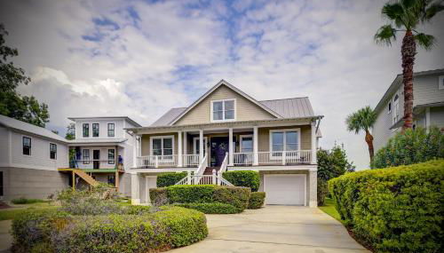 Fantastic getaway with private pool, deck, game room, AC & fast WiFi - Foto 3, Garden view