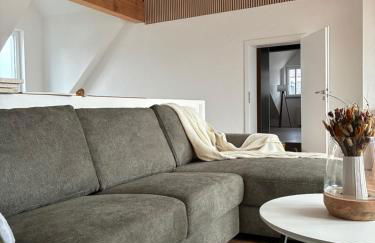 FeWo - LOFT Mosel & Weinquartier, Balkon, Parkplatz, moderne Küche, bis 8 Personen - Foto 2