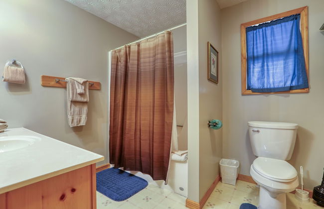 Into the Wild - 2 Bedrooms, 3 Baths, Sleeps 6 Home by RedAwning - Foto 8