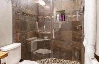 Luxury Waterfront Home Family and Pet Friendly Near Surfside Beach 11 Mins - Foto 28