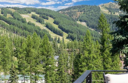 Snowghost Den-Luxury Ski In Ski Out Home Sleeps 9 with 3 Bedrooms 2 and a half Bathrooms and Private Hot Tub - Foto 9