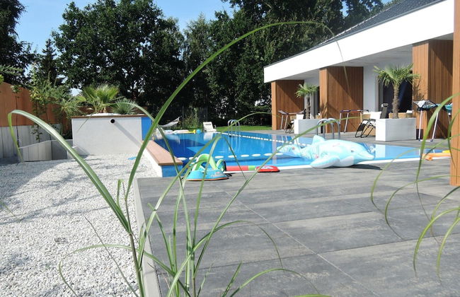 House With a Private Swimming Pool and Sauna - Foto 8