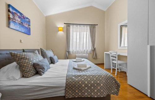 Villa Andrea for 17 people with private 40 m2 pool & pet friendly near Poreč - Photo 49