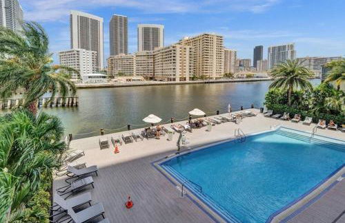 Upscale Resort 4 Bedrooms 3 bath - Foto 34