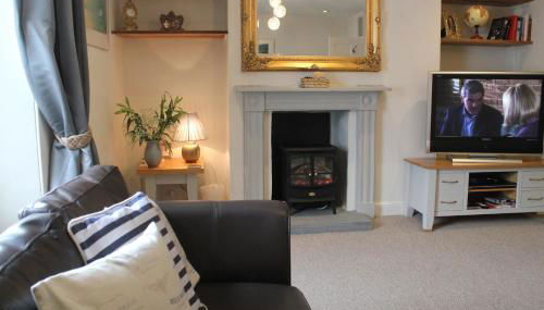 Tide House Seaside Holiday Cottage - Foto 3