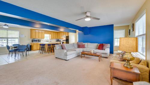 Waterfront Sparta Retreat with Dock, Deck and Grill - Foto 4