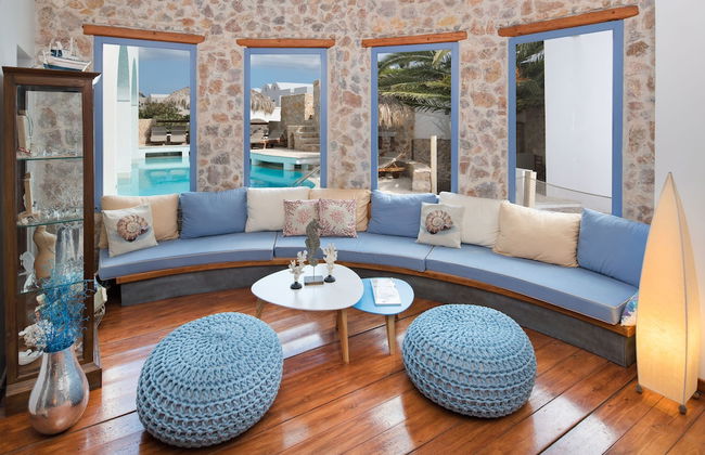 Meltemi Suites - Photo 2