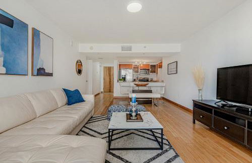 Lovely condo with city & ocean views. Sleep up to 6 people! - Foto 6