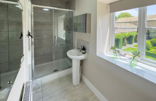 Farmhouse Feels & Peak Views - Foto 6