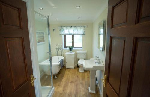 The Stables - Photo 9