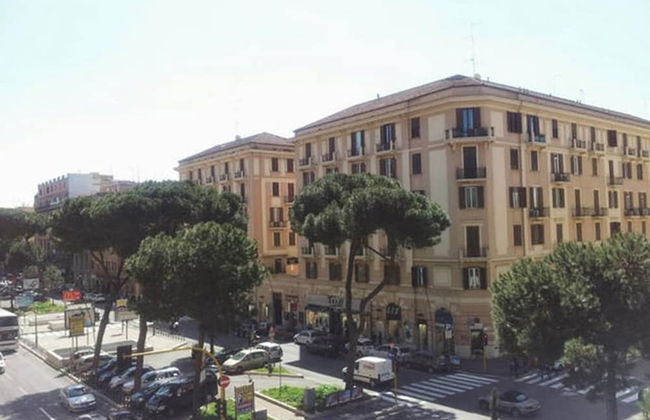 Vacanze Romane Rooms - Photo 43