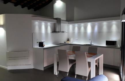 Apartaments y Habitacions Entre Volcans - Foto 2