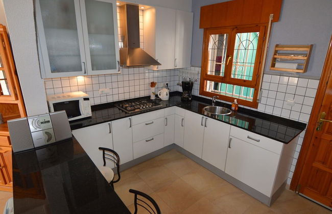 Modern Villa in Rojales with Hot Tub & Private Pool - Foto 8