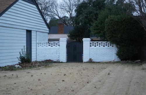 Stylish 4BR Prime Location Close to All! - Foto 74