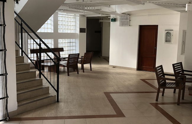 Hedges Court Residencies Town Hall- 2 Bed Room Apartment - Photo 25