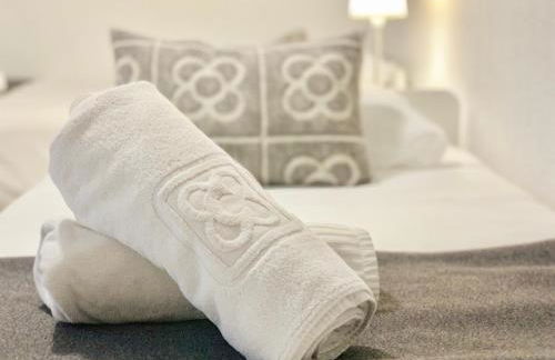 Charm Miró - Photo 15