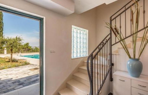 Amazing Home In Bijeli Vir - Foto 24