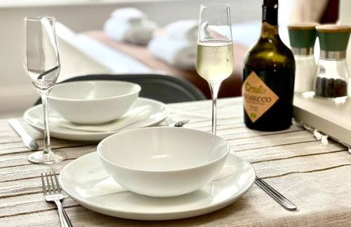 Luxury King-Bed EnSuite with Tranquil Garden Views - Foto 11