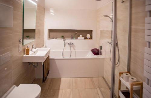 Eckhof Domizil - Großzügige Ferienwohnung mit kleinem Garten in der Altstadt von Gotha - Foto 12