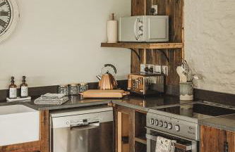 Ty Mawr, The Old School Holiday Homes - Pet Friendly - Foto 20