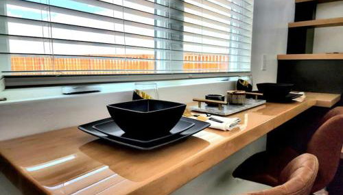 Designer Modern Tiny Home w All of The Amenities - Foto 5