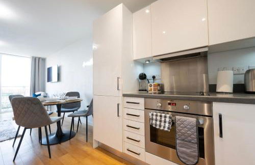 1BR - Stunning 5th-Flr Views - Sleeps 4 - Parking - Foto 7