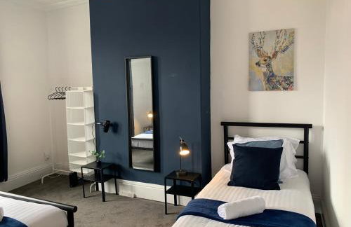 Rawling - Welcoming 3 bed apartment with free Wifi and Free Parking - Foto 2