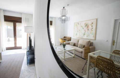 Alijar Lux Bormujos con piscina y parking gratis - Foto 8