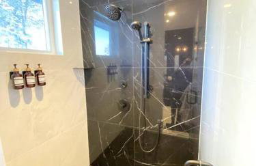 Modern Mountain Lake House - Foto 72