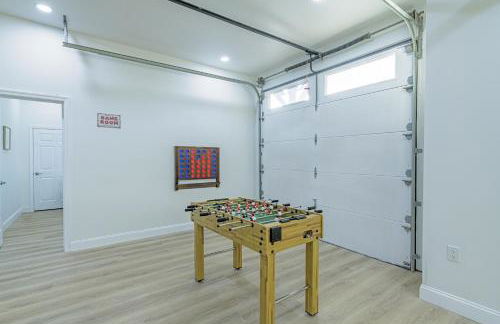 Ridgetop Hideaway 12-Guest Oasis with Hot Tub & Epic Views Near Winery Tours & Trails - Pets are allowed by request - Foto 25