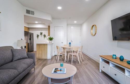 Spacious 2BDR in SM - 5 minutes walk to the beach! - Foto 28