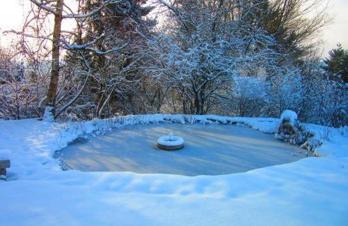 Ferienhaus hoch über dem Taubertal mit fantastischem Weitblick, Dachterrasse, 2000m2 großem Grundstück und Kamin - Foto 19