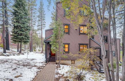 Arroyo by Avantstay Peaceful Mountain Townhouse w/ Large Private Balcony - Foto 12